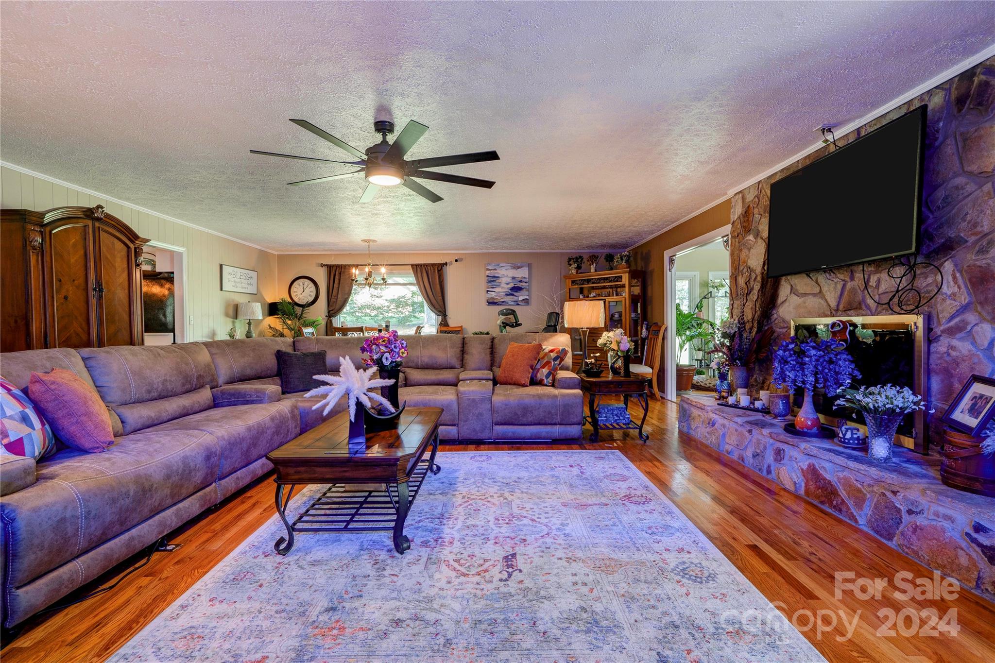2352 Sheriff Allen Road Shelby, NC 28152 - Photo 8 of 48 a living room with furniture and a flat screen tv
