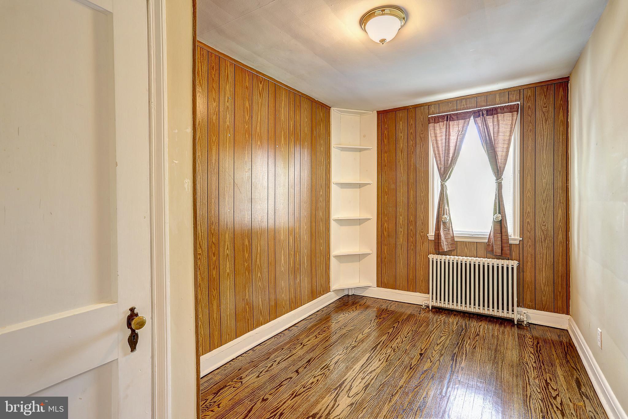 820 Braeside Road Baltimore, MD 21229 - Photo 17 of 40 Bedroom