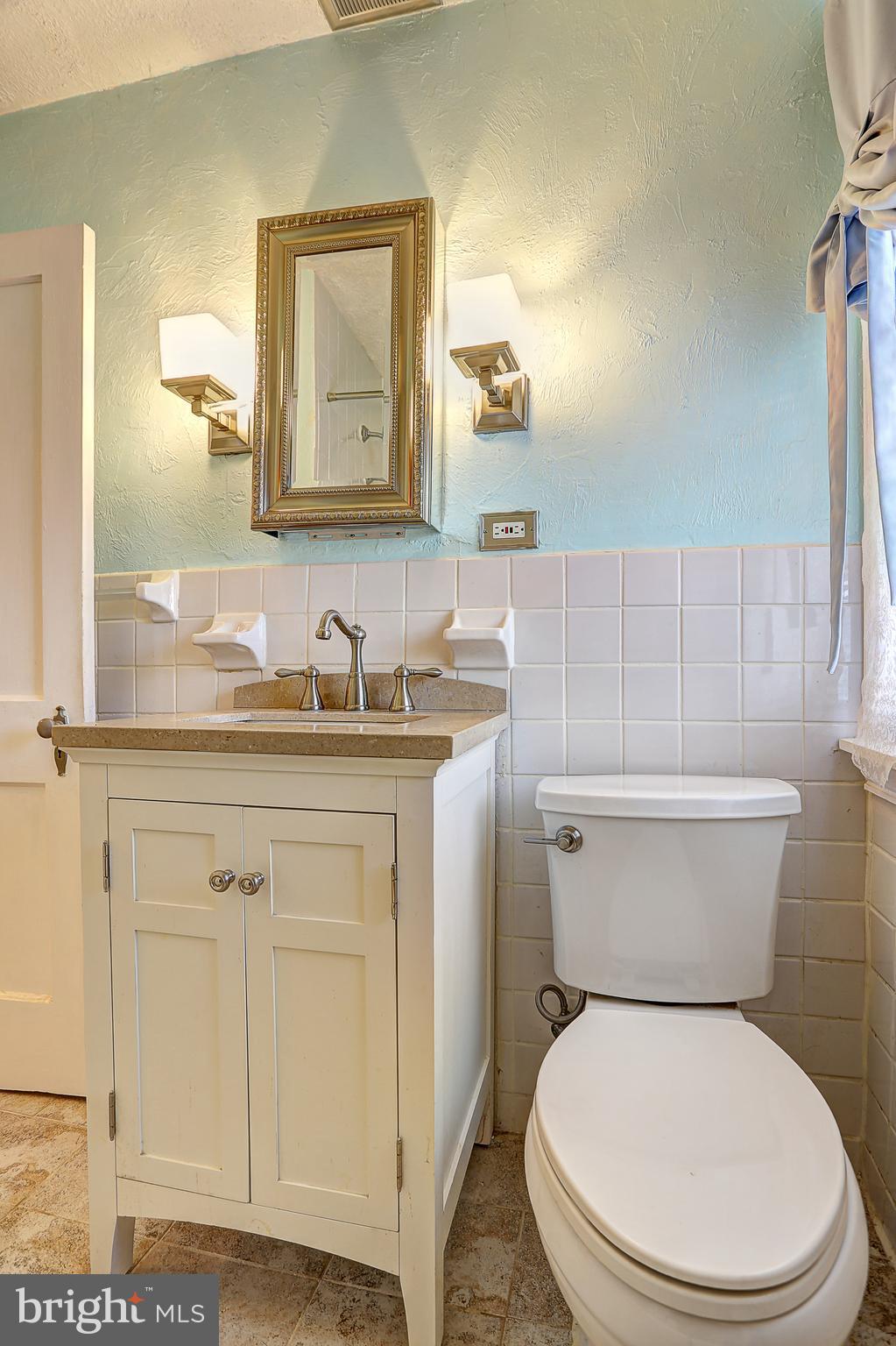 820 Braeside Road Baltimore, MD 21229 - Photo 20 of 40 Bath