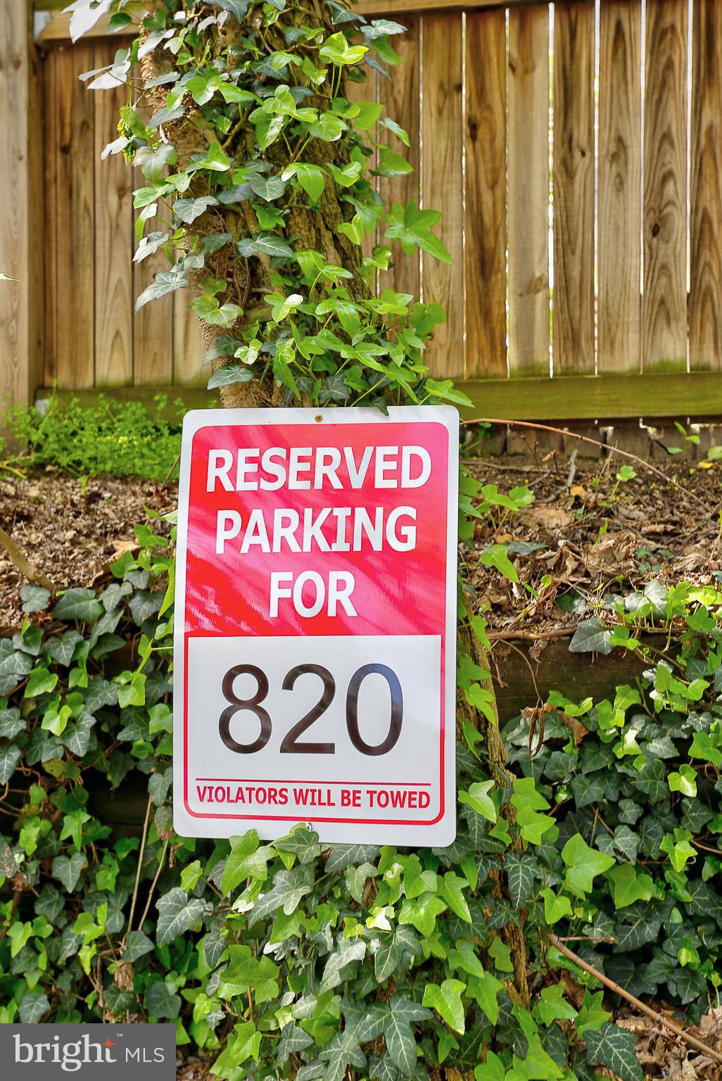 820 Braeside Road Baltimore, MD 21229 - Photo 39 of 40 Parking