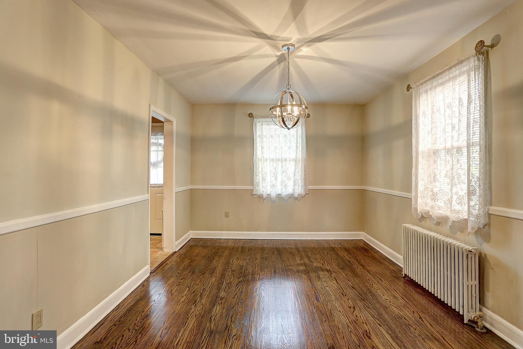 820 Braeside Road Baltimore, MD 21229 - Photo 8 of 40 Dining Room