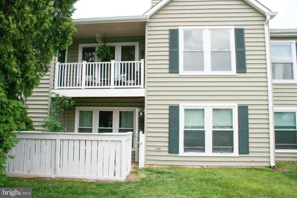 $2,400 | 11325 Halethorpe Terrace, Unit 207, Germantown, MD 20876