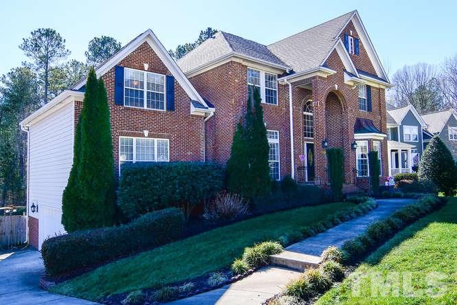 2809 Kissing Court Raleigh, NC 27613 - Photo 2 of 25 Gallery Image 2