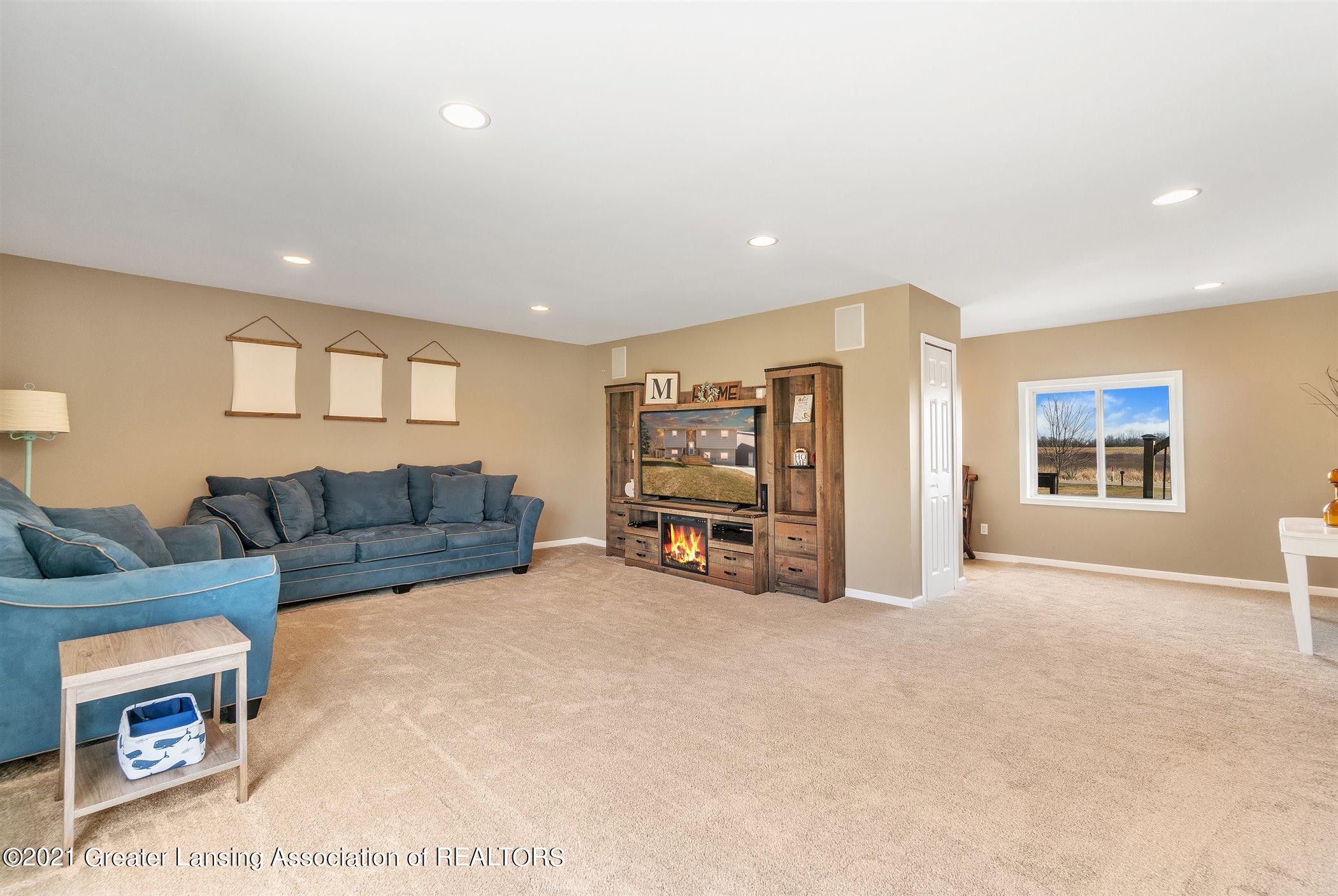 2467 Gramer Road Webberville, MI 48892 - Photo 11 of 52 10-2467 Gramer Rd-Windowstill Real Estat