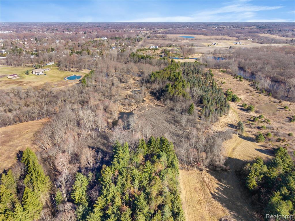 7163 Burpee Road Grand Blanc, MI 48439 - Photo 59 of 67