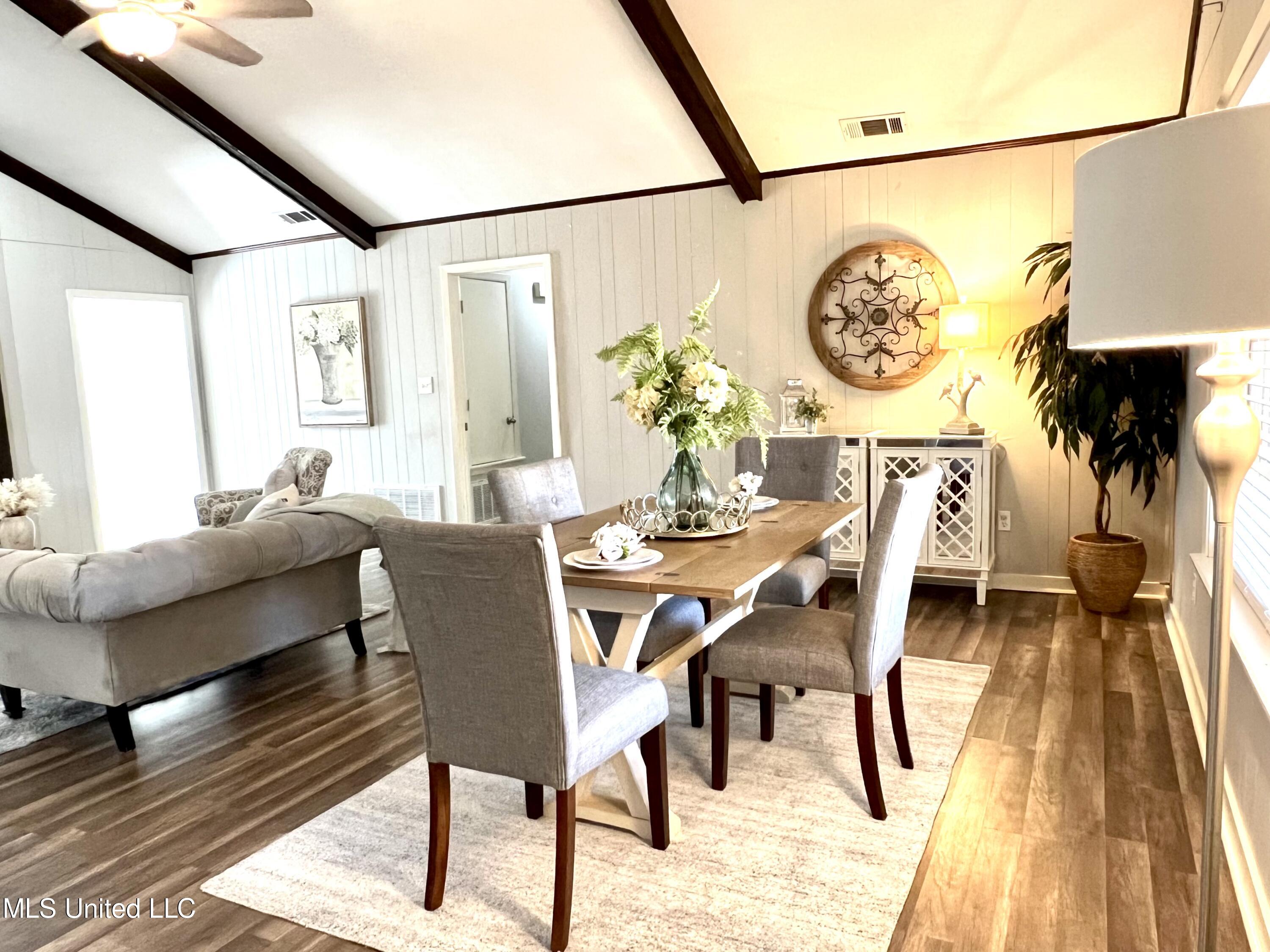 128 Fern Valley Road Brandon, MS 39042 - Photo 9 of 42 Photo Sep 18 2023, 3 48 31 PM