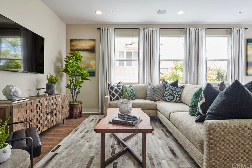 4360 St Cloud Way, Unit 4 Oceanside, CA 92056 - Photo 31 of 36