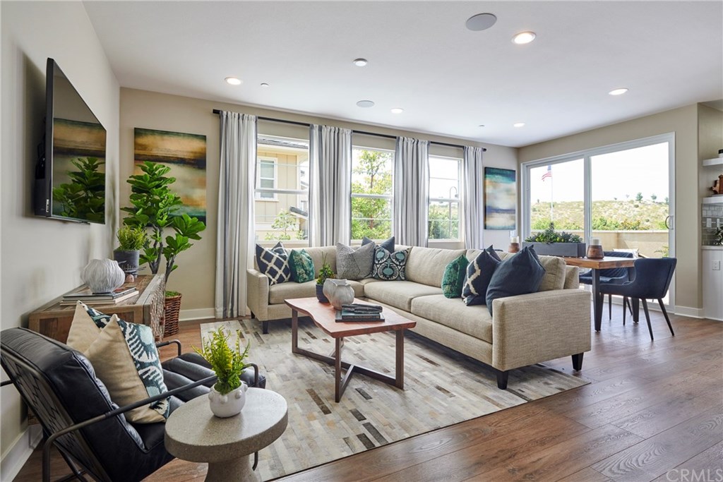 4360 St Cloud Way, Unit 4 Oceanside, CA 92056 - Photo 10 of 36