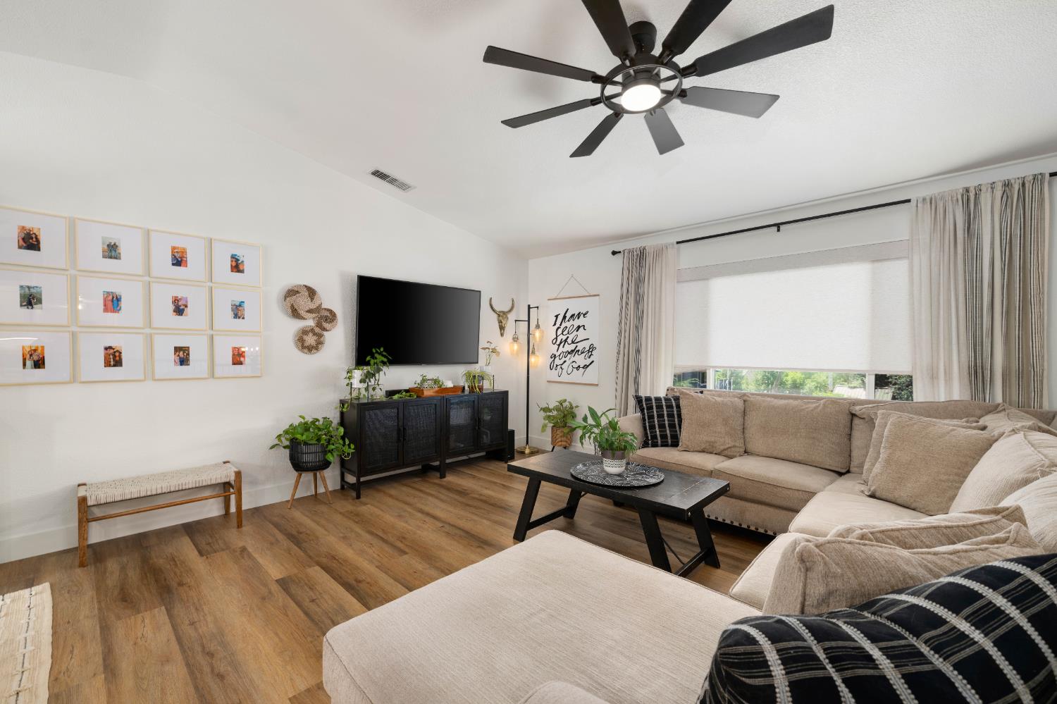 1130 Summer Ridge Court Auburn, CA 95603 - Photo 21 of 56 a living room with furniture and a flat screen tv