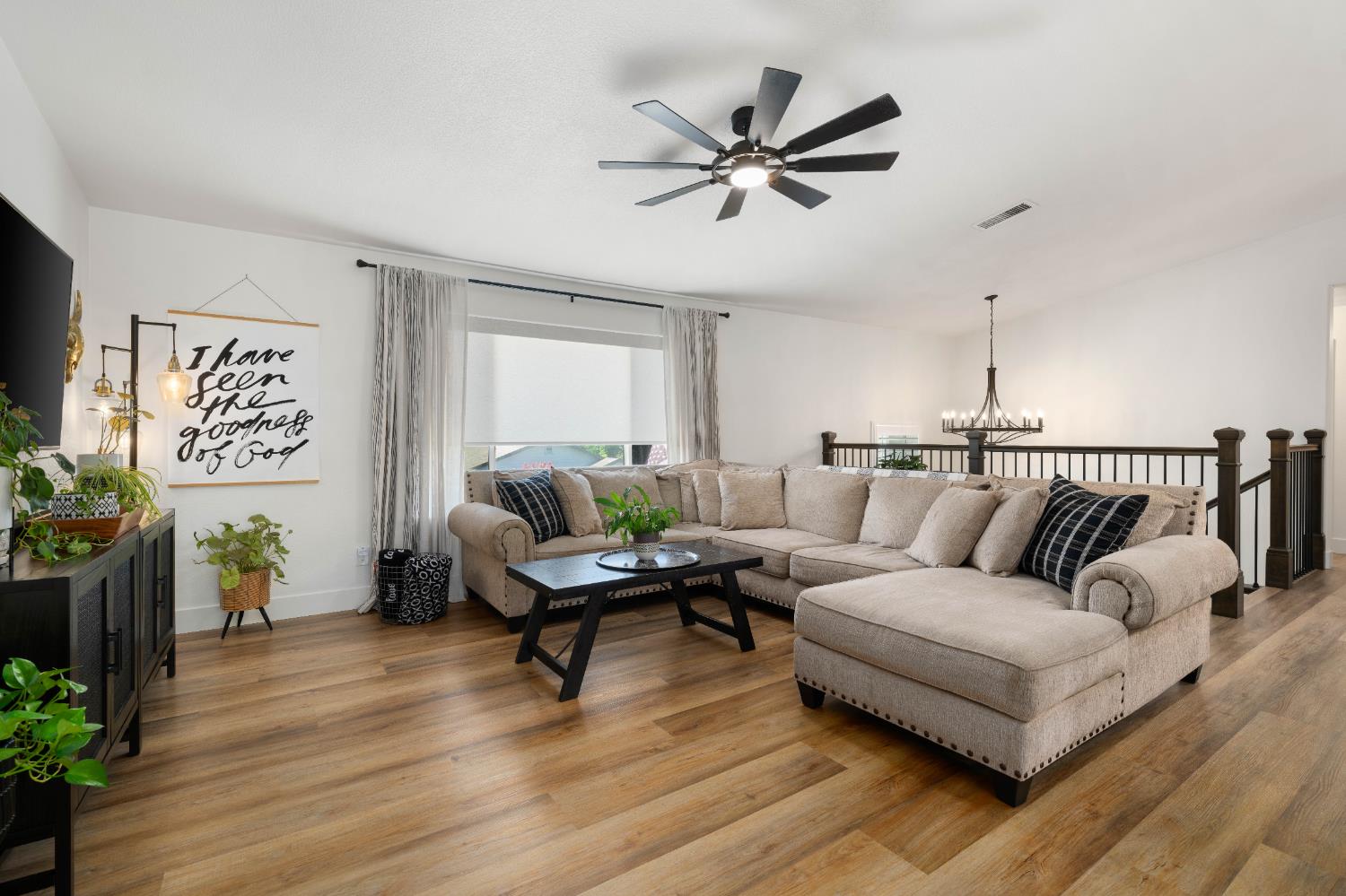 1130 Summer Ridge Court Auburn, CA 95603 - Photo 22 of 56 a living room with furniture and wooden floor