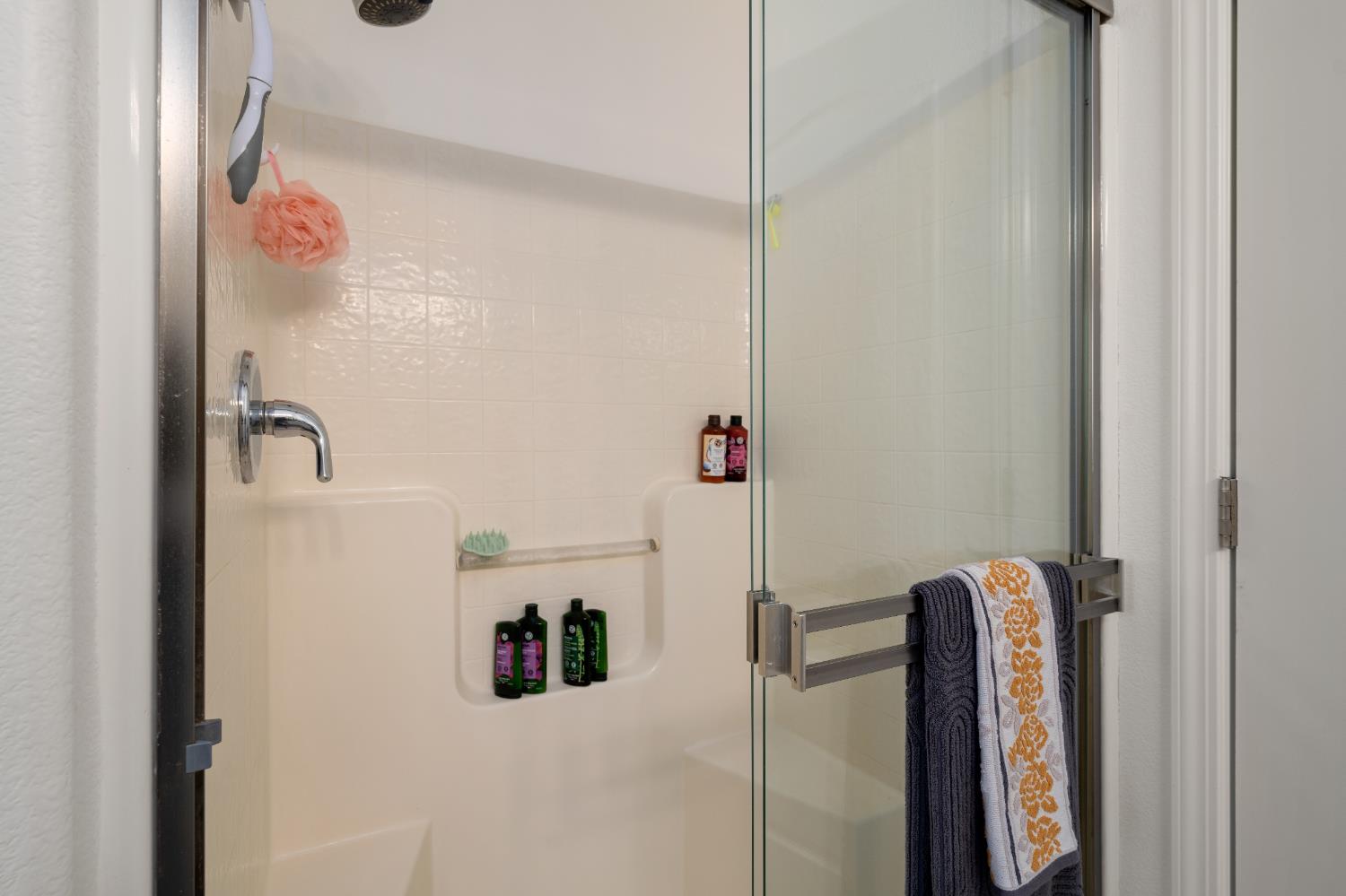 1130 Summer Ridge Court Auburn, CA 95603 - Photo 35 of 56 a bathroom with a shower