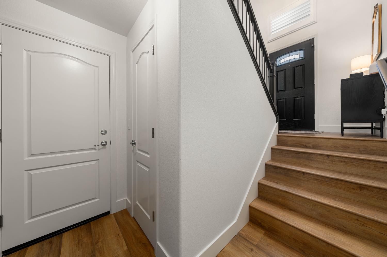 1130 Summer Ridge Court Auburn, CA 95603 - Photo 41 of 56 a view of entryway