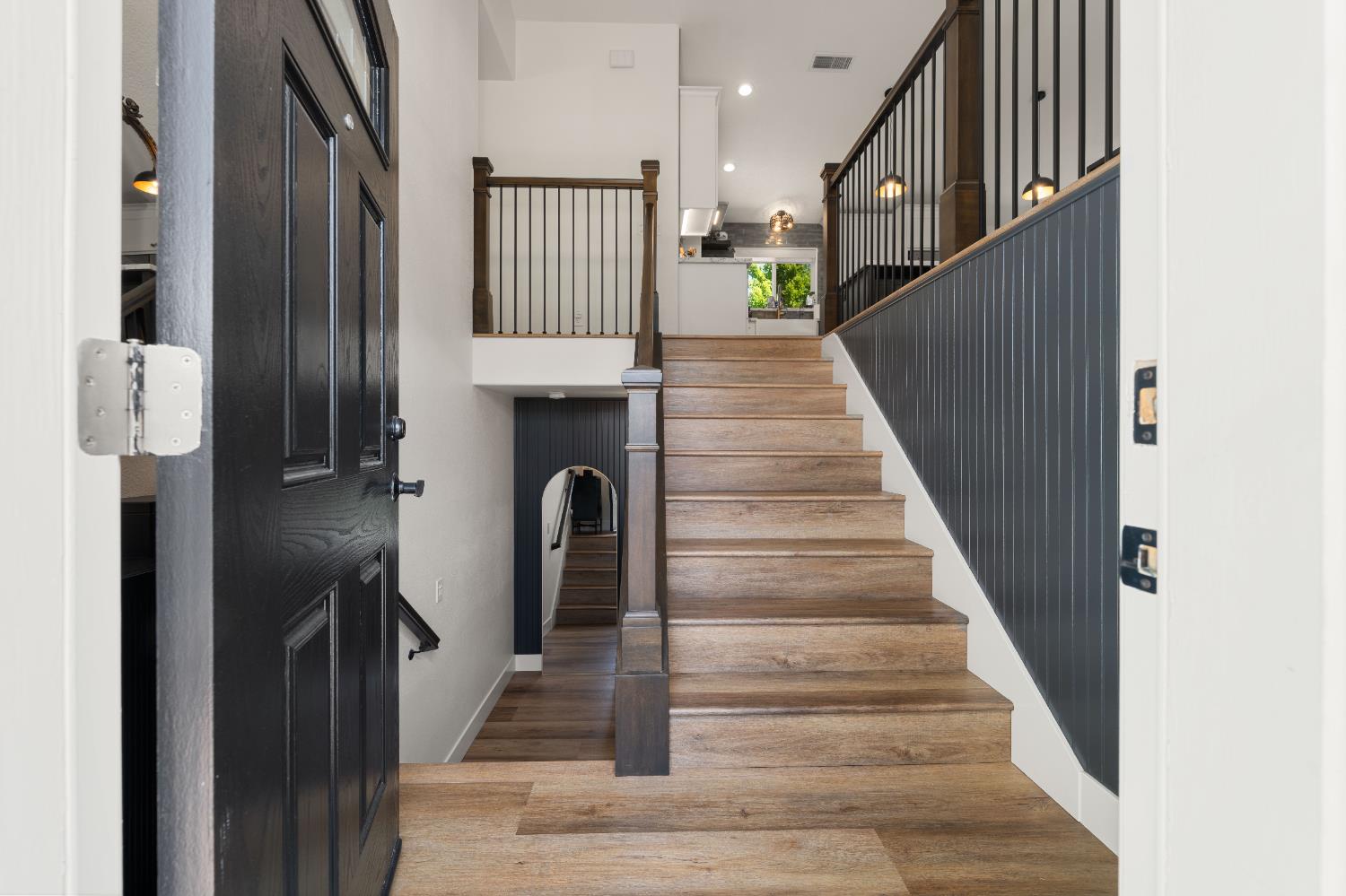 1130 Summer Ridge Court Auburn, CA 95603 - Photo 7 of 56 a view of entryway and hall with wooden floor