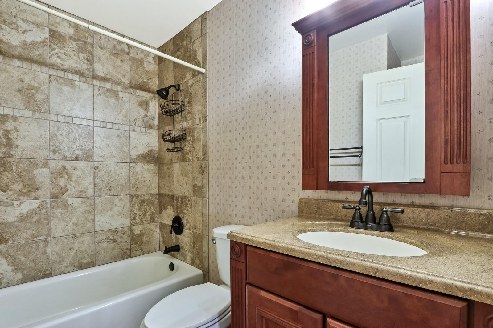 9142 Sandy Run Road Jupiter, FL 33478 - Photo 17 of 27 Guest Bathroom