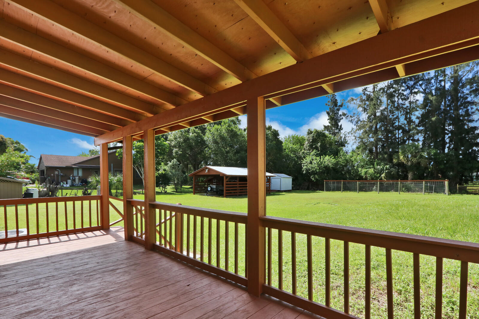 9142 Sandy Run Road Jupiter, FL 33478 - Photo 18 of 27 Back Porch