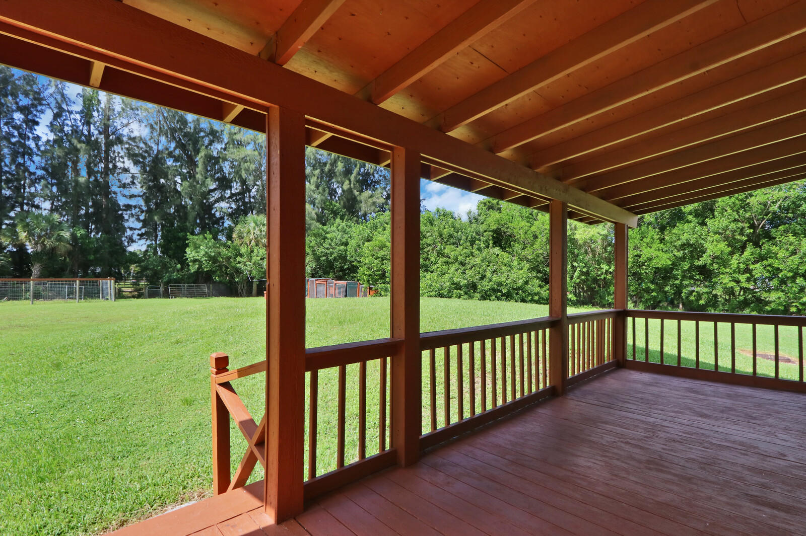 9142 Sandy Run Road Jupiter, FL 33478 - Photo 19 of 27 Back Porch