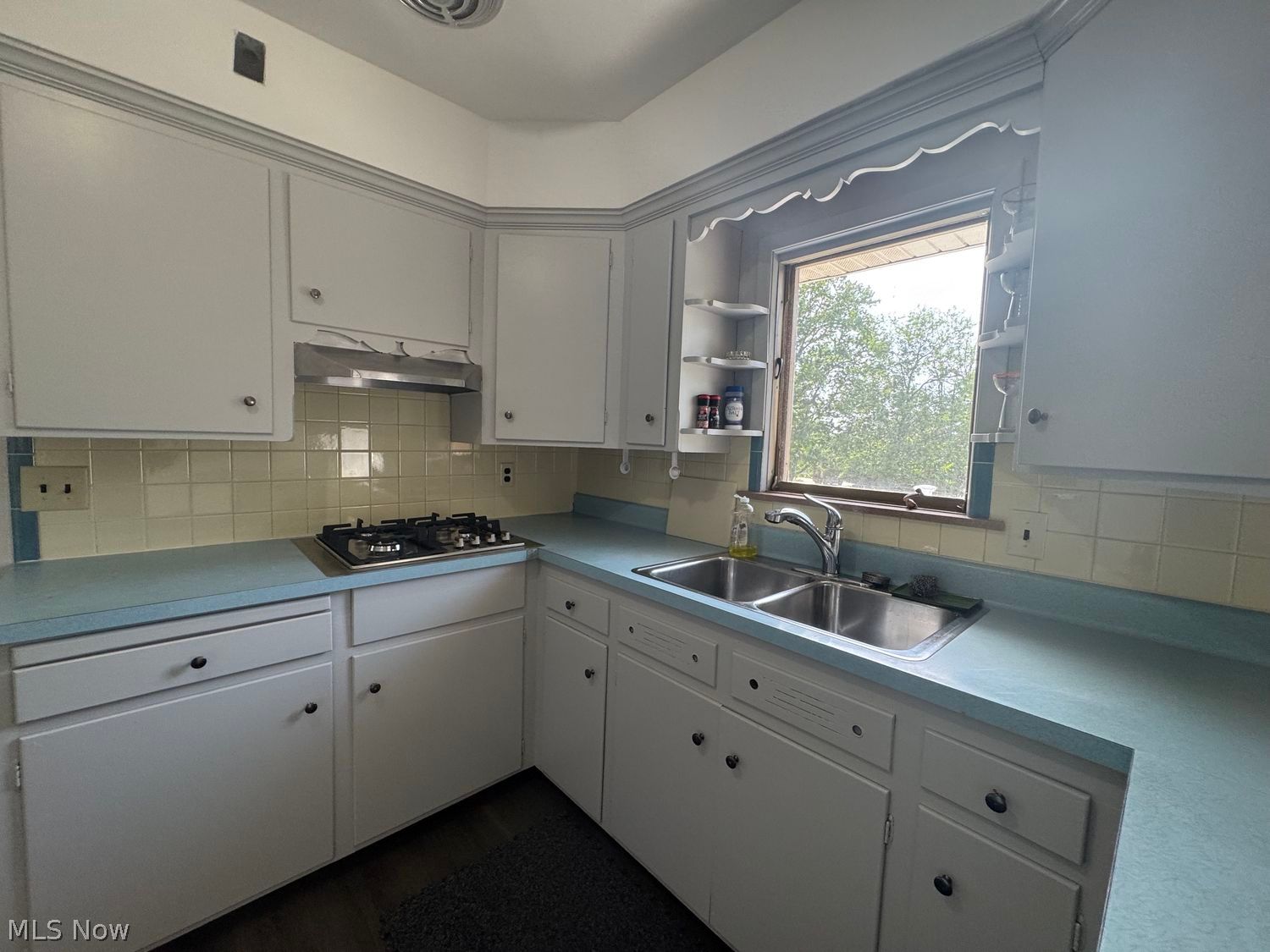 7726 York Road Cleveland, OH 44130 - Photo 15 of 34