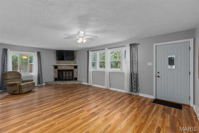 $137,700 | 4182 Highway 16, Litchfield, IL 62056