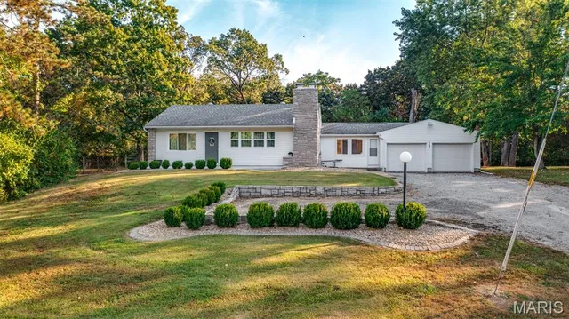 $137,700 | 4182 Highway 16, Litchfield, IL 62056