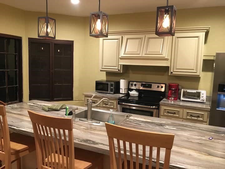 108 Dexter Road, Unit 108 Newton, MA 02460 - Photo 10 of 15