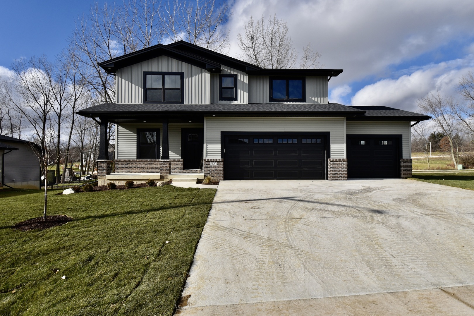 206 Eldon Road Downs, IL 61736 - Photo 1 of 54 Gallery Image 1