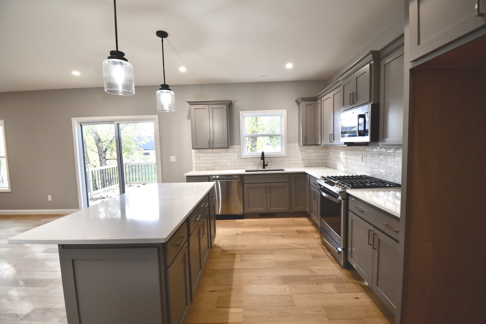 206 Eldon Road Downs, IL 61736 - Photo 21 of 54 Gallery Image 21
