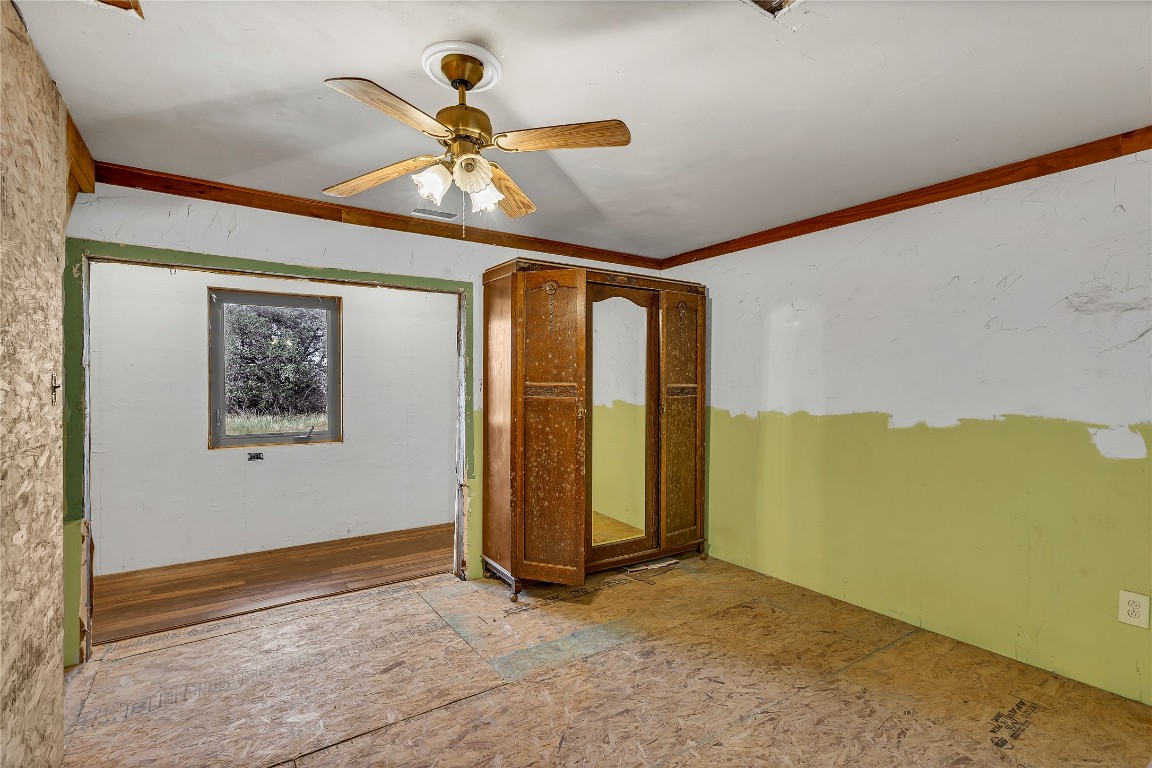 1228 Stanton Ranch Loop Johnson City, TX 78636 - Photo 7 of 17 a view of an entryway