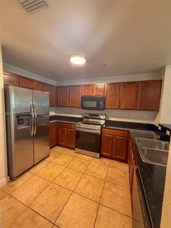 $2,700 | Doral, Doral, FL 33178
