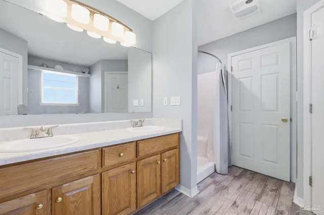 $260,500 | 5271 Goshawk Drive, Milton, FL 32570