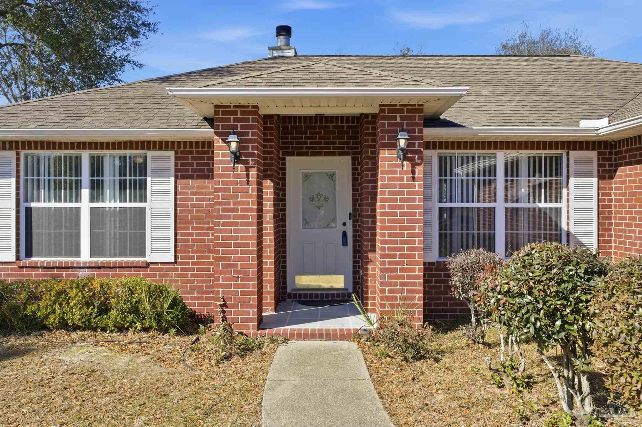 5271 Goshawk Drive Milton, FL 32570 - Photo 5 of 31