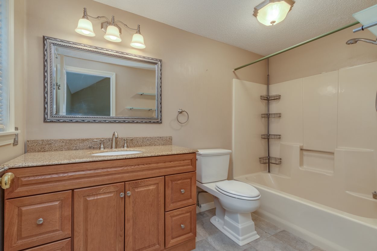 324 Fox Run Road Hudson, NH 03051 - Photo 16 of 28