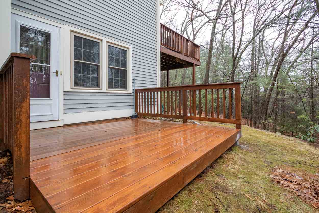 324 Fox Run Road Hudson, NH 03051 - Photo 23 of 28