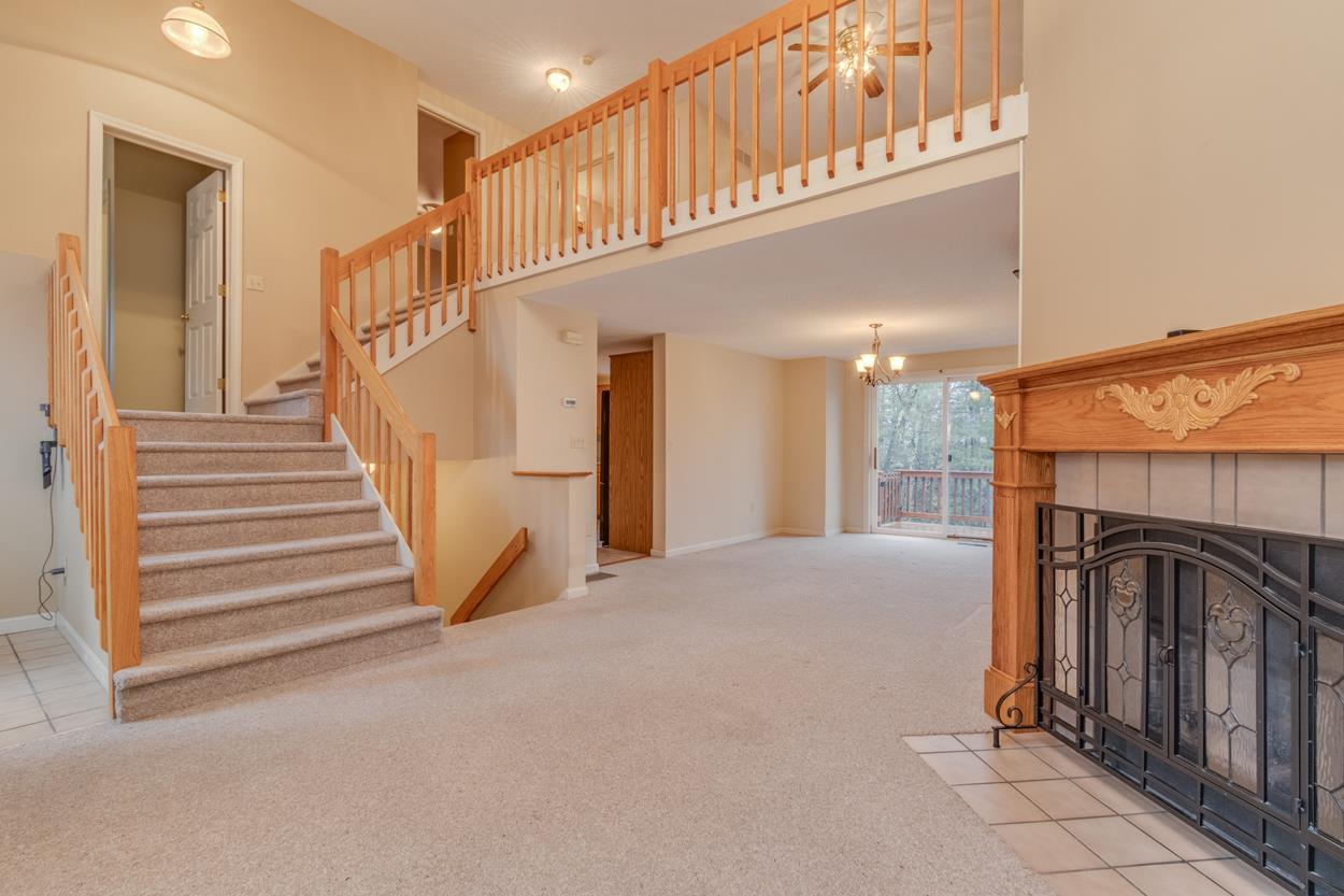 324 Fox Run Road Hudson, NH 03051 - Photo 6 of 28