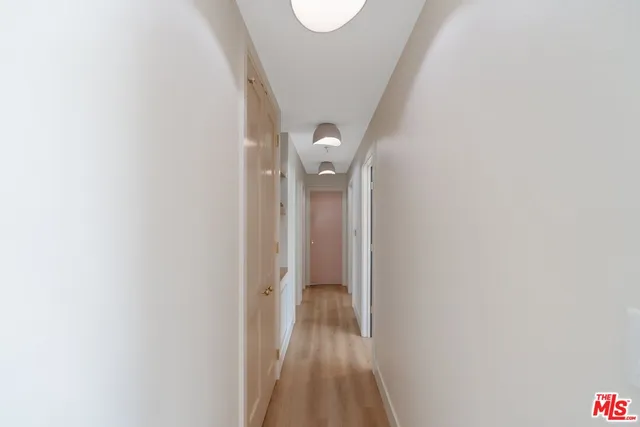 $1,797,000 | 29500 Heathercliff Road, Unit 10, Malibu, CA 90265