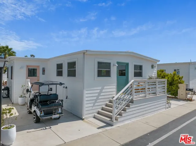 $1,797,000 | 29500 Heathercliff Road, Unit 10, Malibu, CA 90265