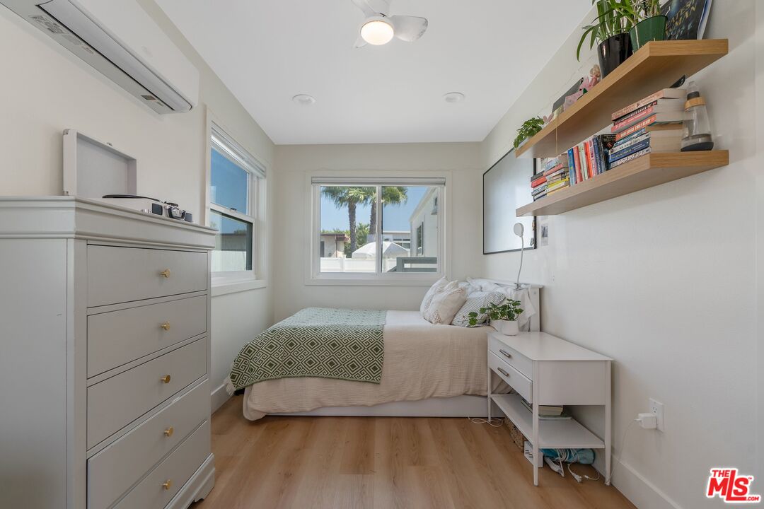 29500 Heathercliff Road, Unit 10 Malibu, CA 90265 - Photo 26 of 44