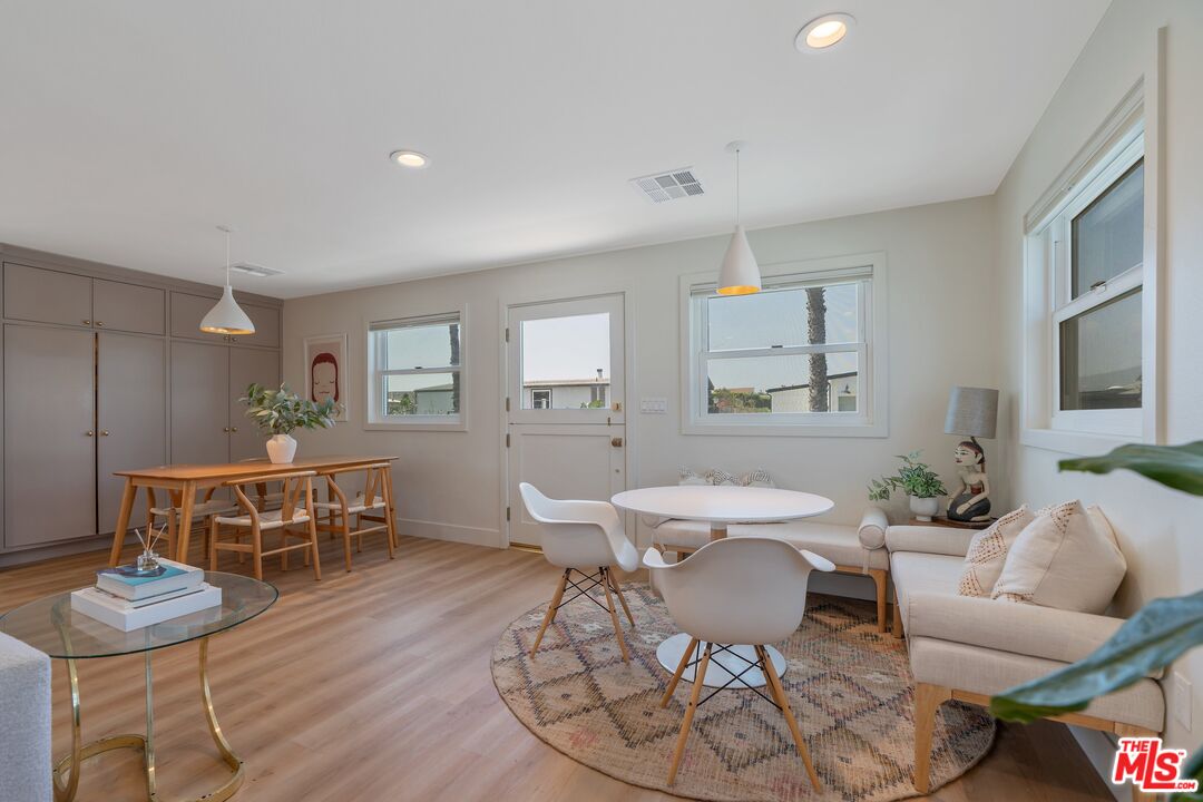 29500 Heathercliff Road, Unit 10 Malibu, CA 90265 - Photo 6 of 44