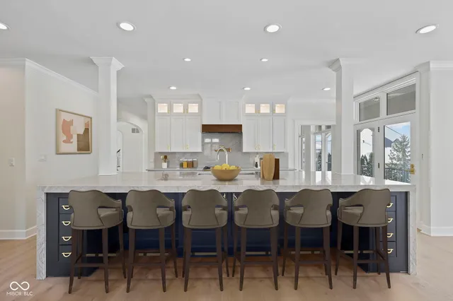 $2,499,999 | 10707 Club Chase, Fishers, IN 46037