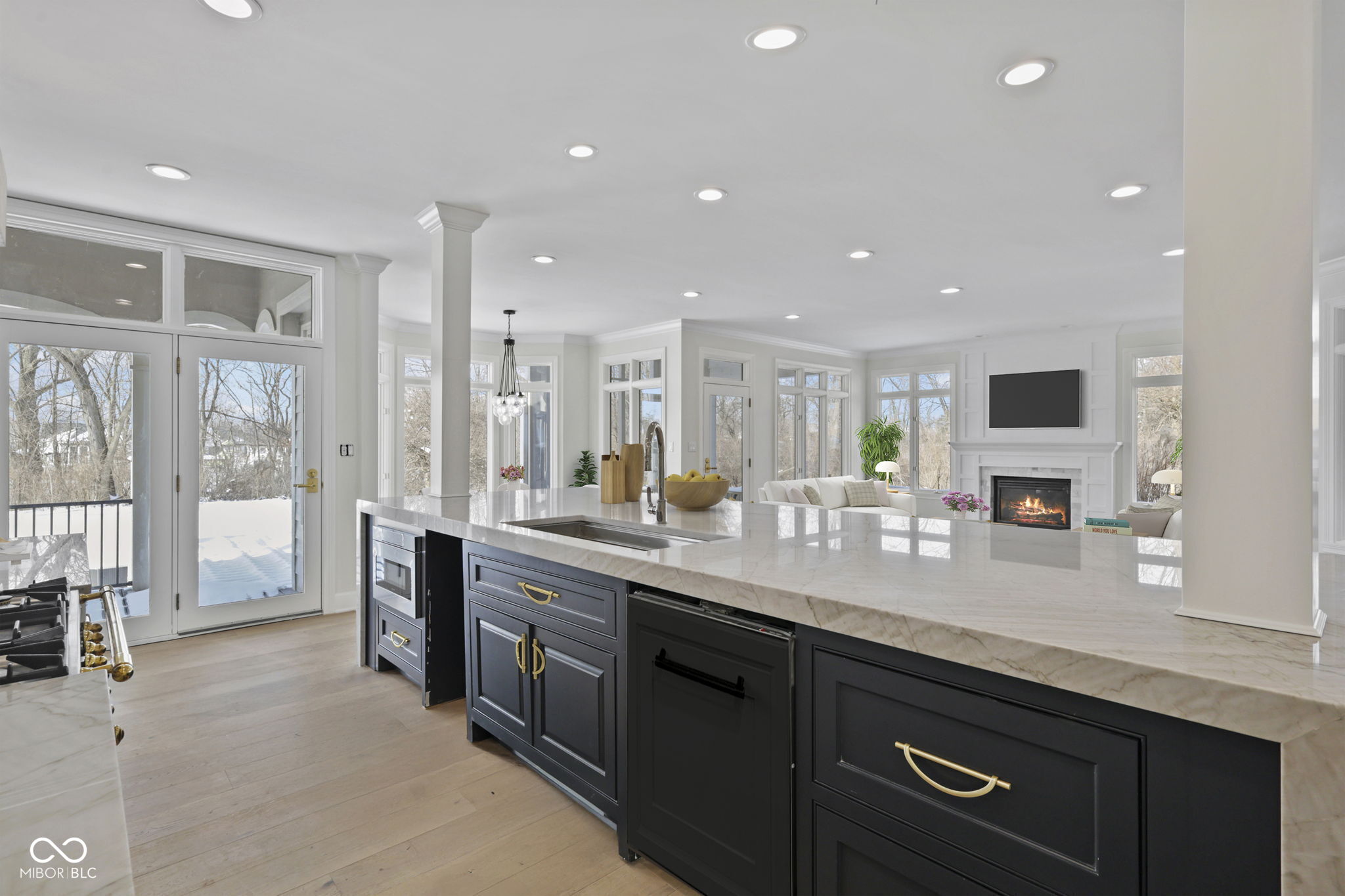 10707 Club Chase Fishers, IN 46037 - Photo 17 of 105