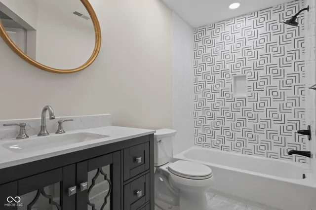 $2,499,999 | 10707 Club Chase, Fishers, IN 46037