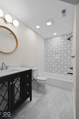 $2,499,999 | 10707 Club Chase, Fishers, IN 46037