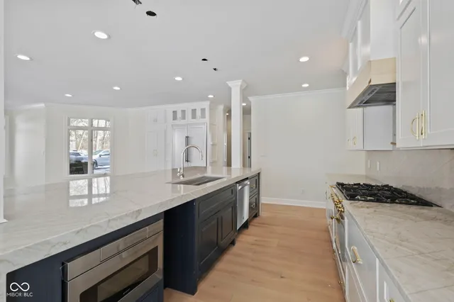 $2,499,999 | 10707 Club Chase, Fishers, IN 46037