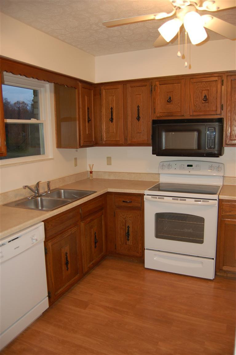 7761 Hopeful Church Road Florence, KY 41042 - Photo 7 of 27 Gallery Image 7
