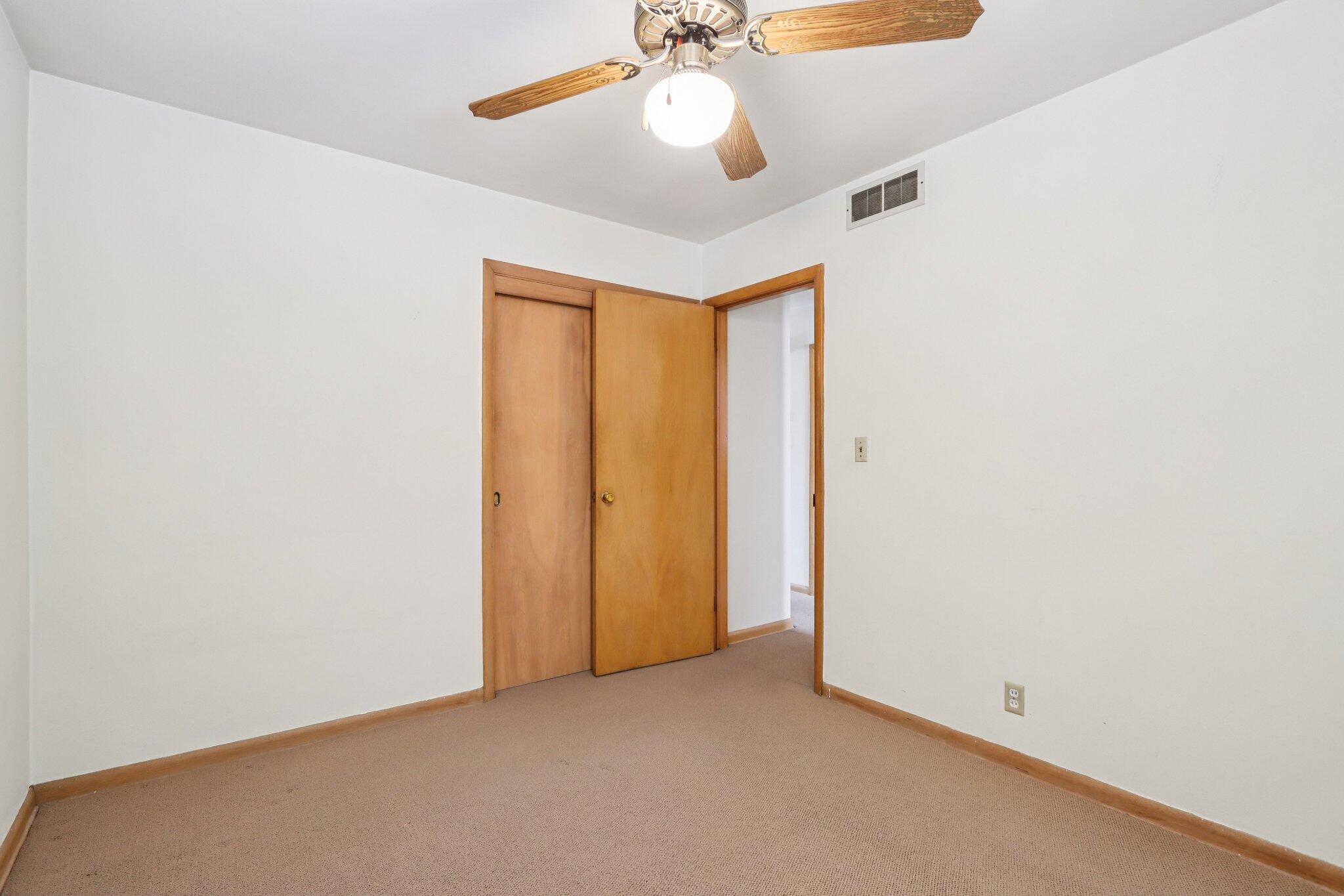 3955 North 79th Street Milwaukee, WI 53222 - Photo 13 of 42 Bedroom