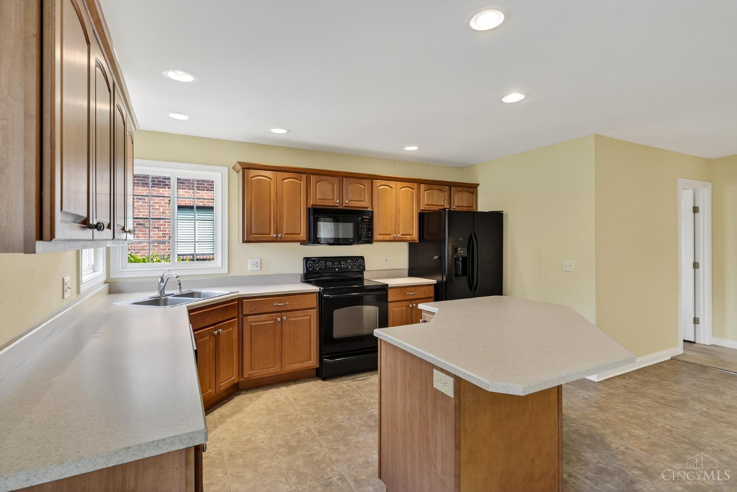 6150 Rapid Run Road Cincinnati, OH 45233 - Photo 20 of 55 Gallery Image 20