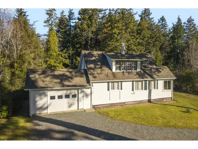 $389,000 | 88579 Highway 42S, Bandon, OR 97411