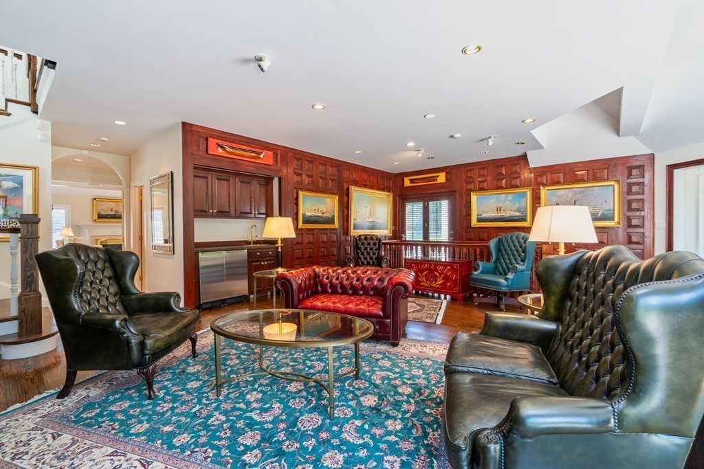 1516 Central Avenue Needham, MA 02492 - Photo 20 of 39