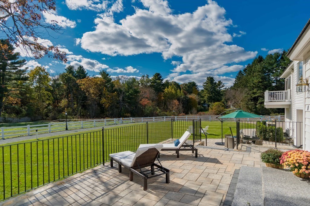 1516 Central Avenue Needham, MA 02492 - Photo 33 of 39
