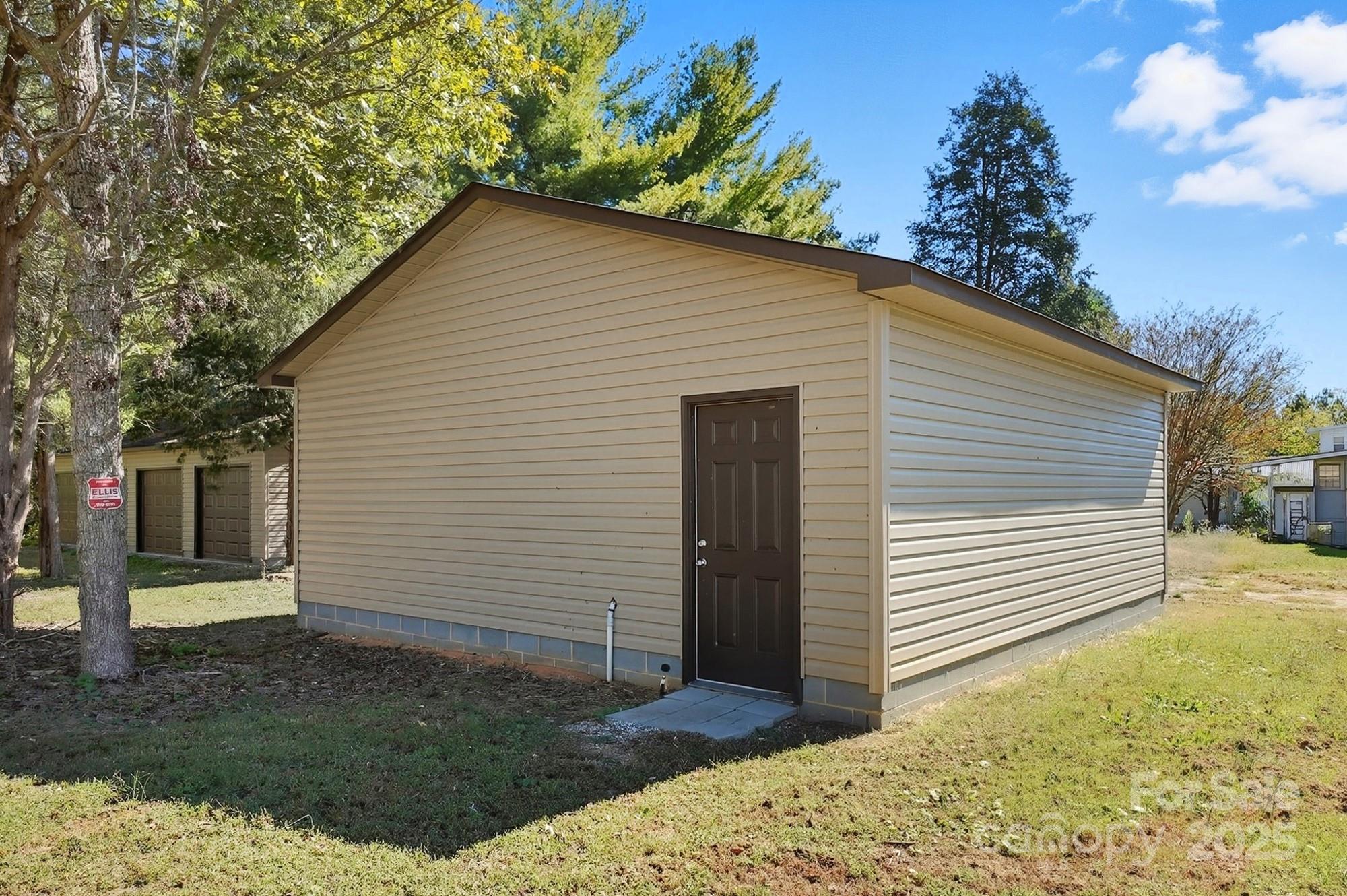 3230 West Innes Street Salisbury, NC 28144 - Photo 39 of 44 a view of a backyard
