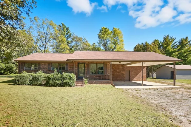 $375,000 | 3230 West Innes Street, Salisbury, NC 28144